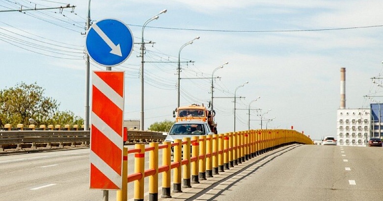 STATE TRAFFIC SAFETY INSPECTORATE OF IZHEVSK TESTING NEW BARRIERS TO COUNTER HEAD-ON COLLISIONS
